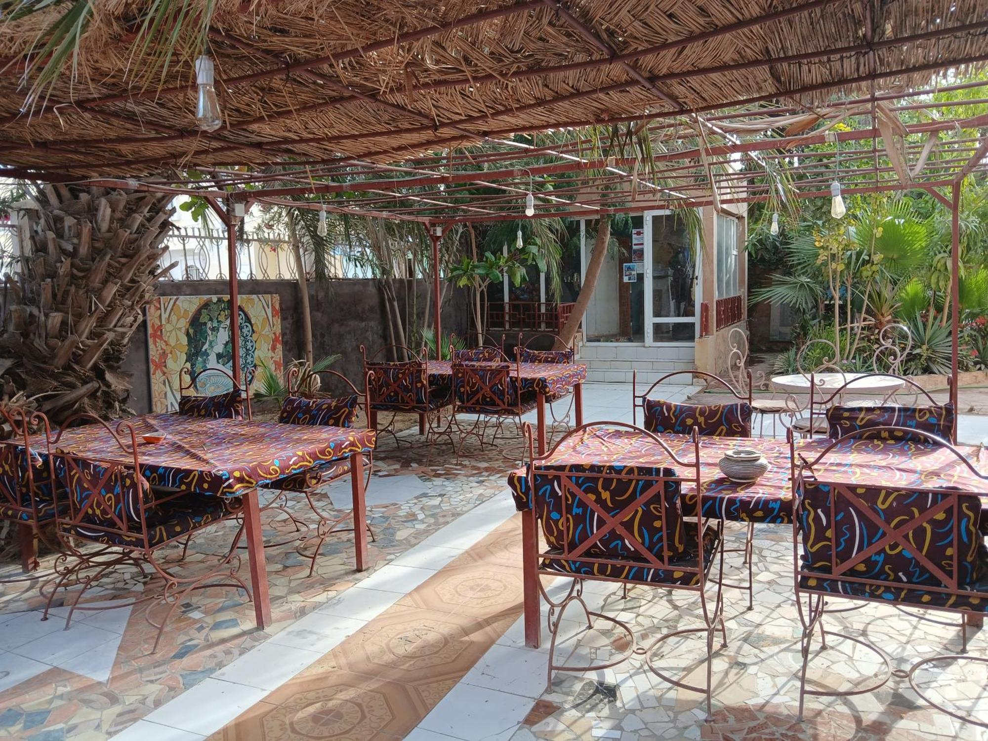Auberge Triskell นูแอกชอต ภายนอก รูปภาพ