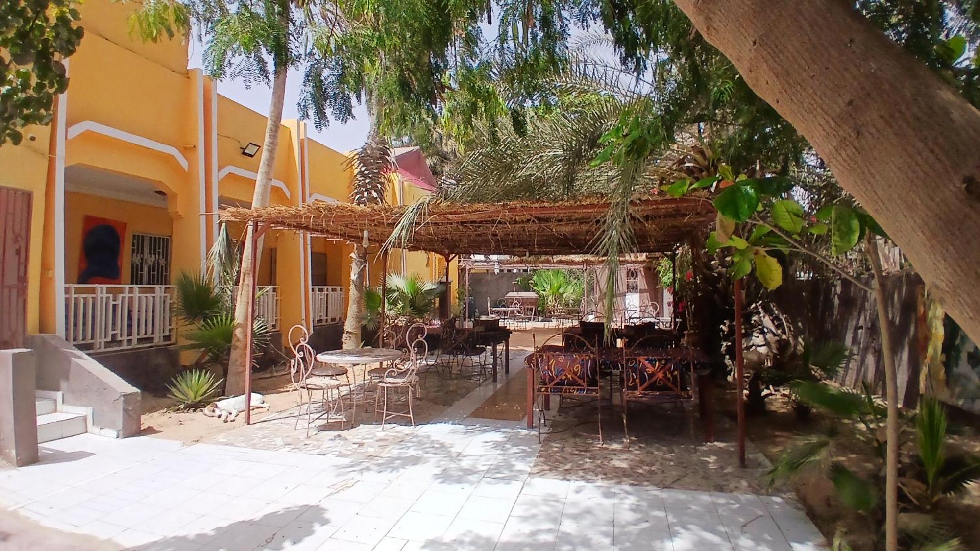 Auberge Triskell นูแอกชอต ภายนอก รูปภาพ